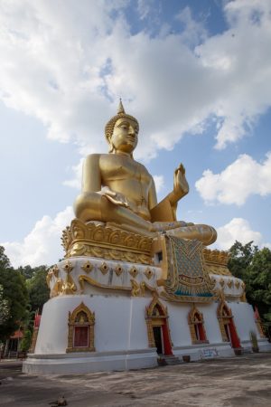 buddha - wat pha thang - thailand