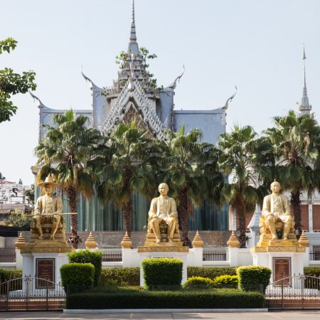 glass temple - wat tha sung - thailand