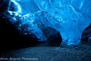 Ice cave - breidamerkurjokull - iceland - landscape