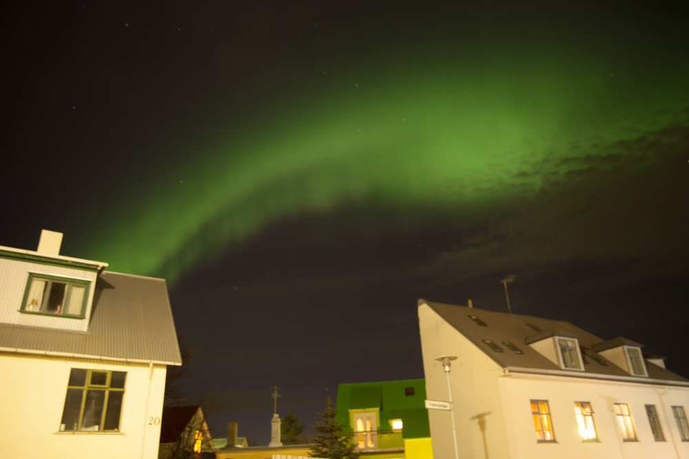 can you see northern lights in reykjavik ? - Olivier Bergeron Photography