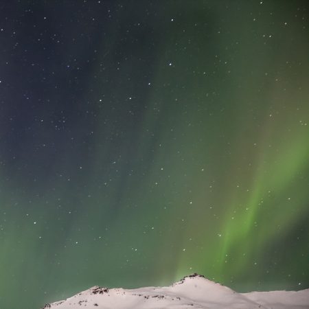 northern lights - hofn -iceland - mountain landscape - northern lights - hofn -iceland - mountain landscape - オーロラ - アイスランド