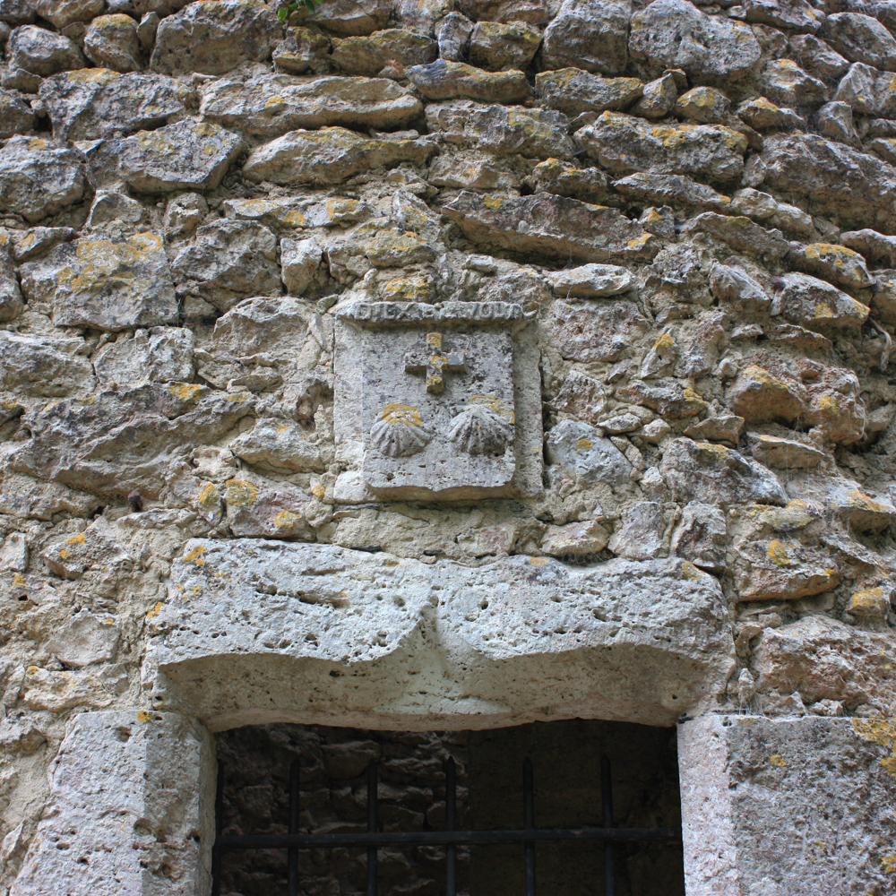 coat of arms pilgrims - chapel Chateau de Beauregard